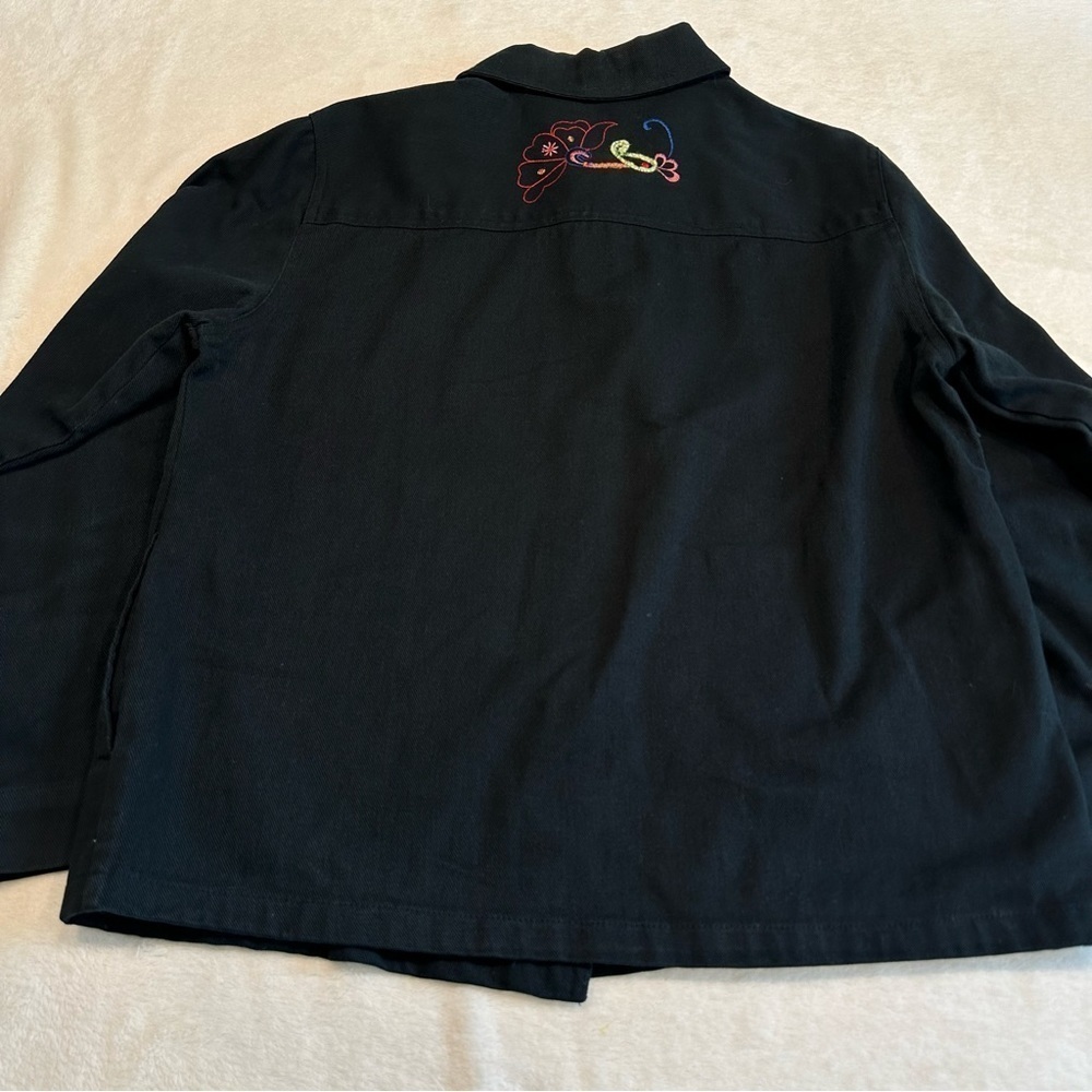 EU Vintage White Stag Floral Embroidered Black Denim Jacket - Picture 4 of 14